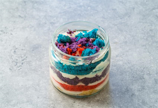 Δημιουργικές πασχαλινές συνταγές σε γυάλινα βάζα